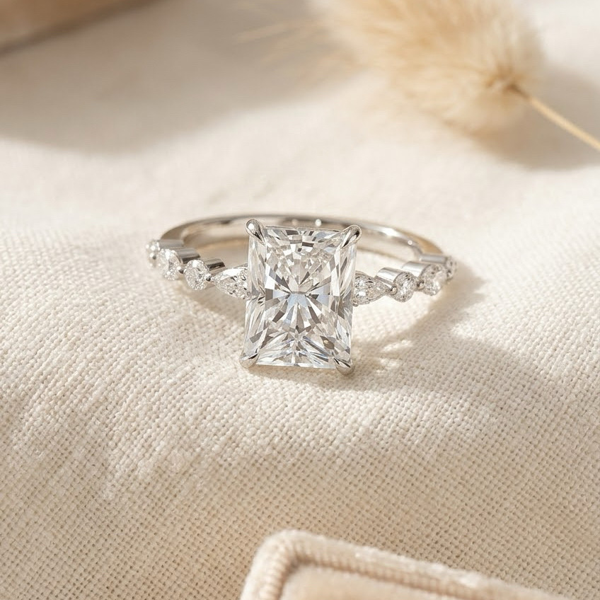 Radiate—Still Light Ring | Radiant Diamond in Round Marquise Coverage