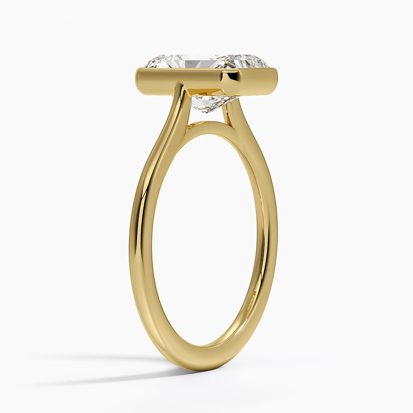 Radiate—Crowned Still Ring | Radiant Diamond in Bezel
