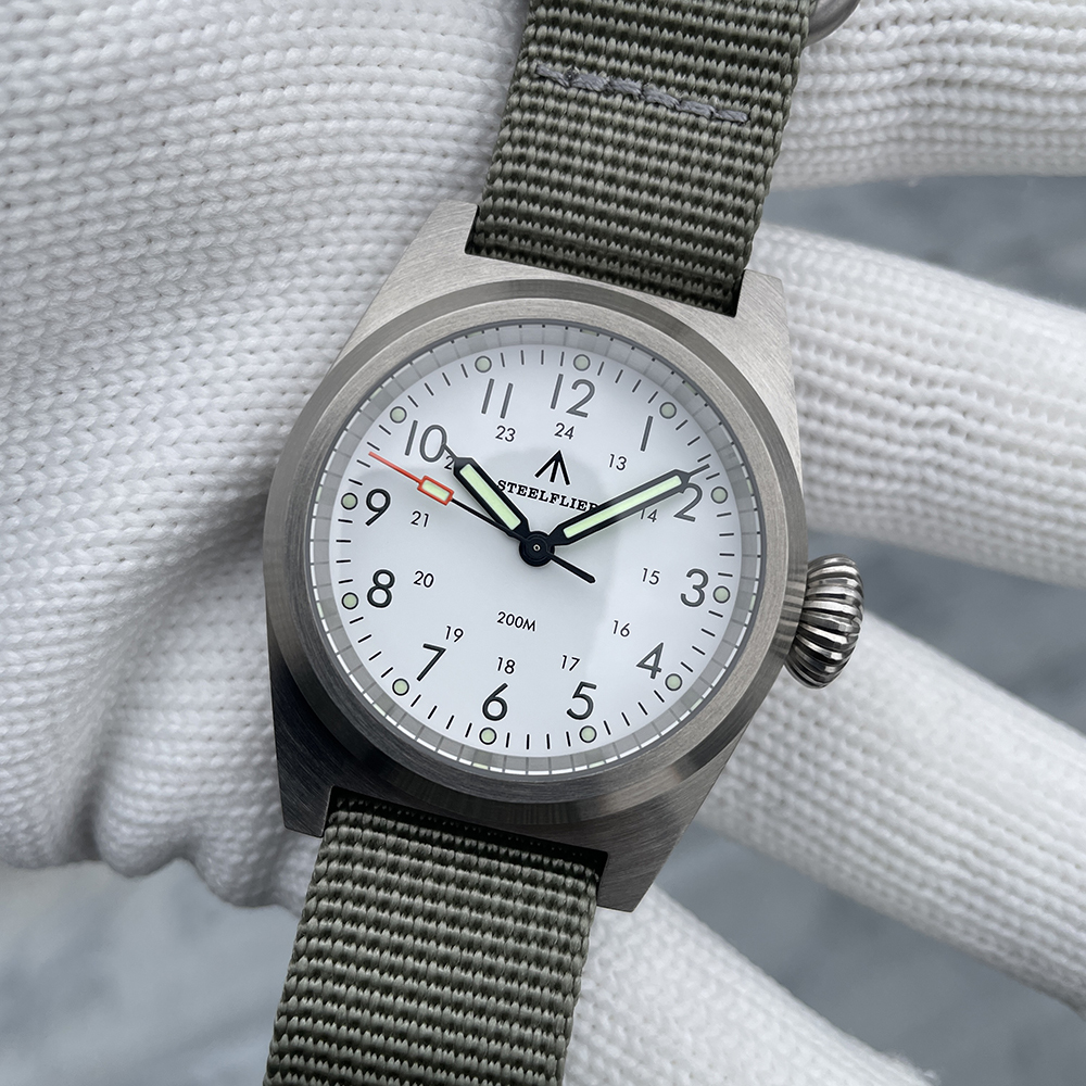 STEELFLIER Official SF744T Men Quartz Watch VH31 Mute Movement 200M Waterproof Super Luminous Business Fashion Watches For Male