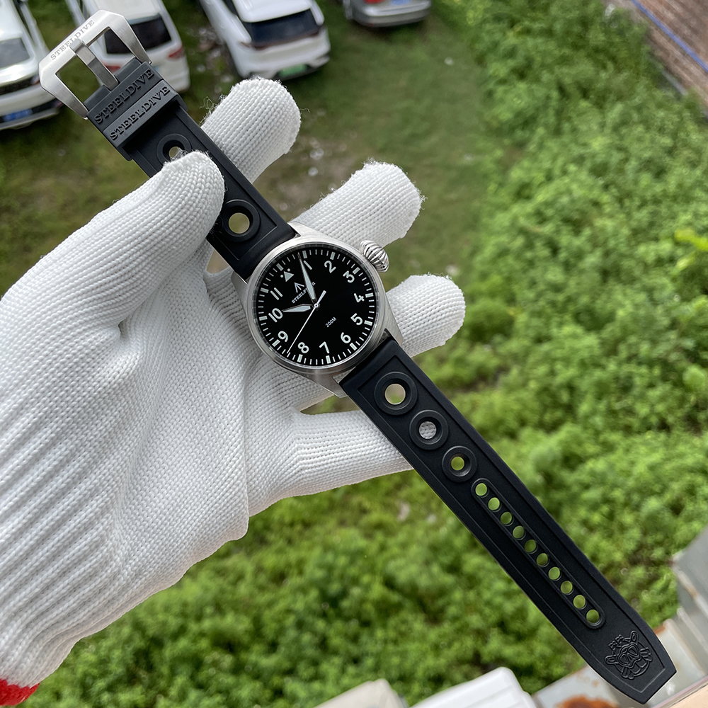 STEELFLIER Official SF743 Quartz Pilot Big Onion Crown Swiss Luminous VH31 20Bar Waterproof Sapphire Crystal Luxury Dive Watch