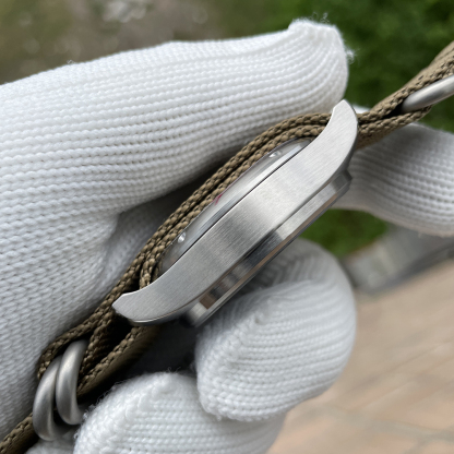 STEELFLIER Official SF743 Quartz Pilot Big Onion Crown Swiss Luminous VH31 20Bar Waterproof Sapphire Crystal Luxury Dive Watch