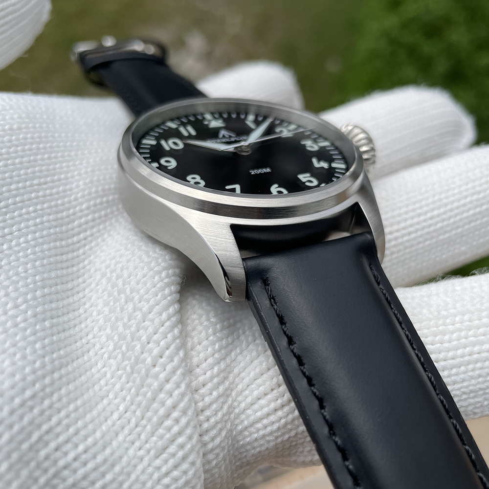 STEELFLIER Official SF743 Quartz Pilot Big Onion Crown Swiss Luminous VH31 20Bar Waterproof Sapphire Crystal Luxury Dive Watch