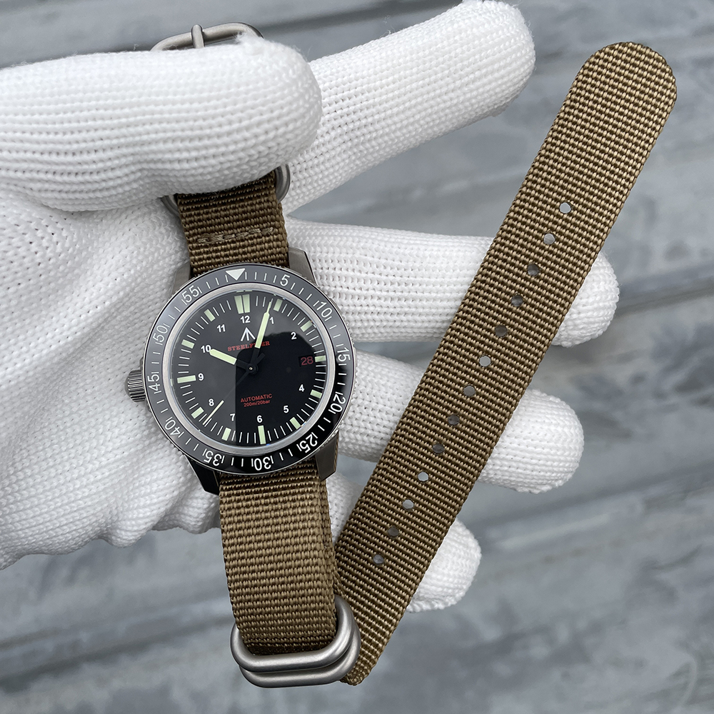 STEELFLIER SF783 NH35 Automatic Mechanical Dive Watch 200M Waterproof Super C3 Luminous 316L Stainless Steel
