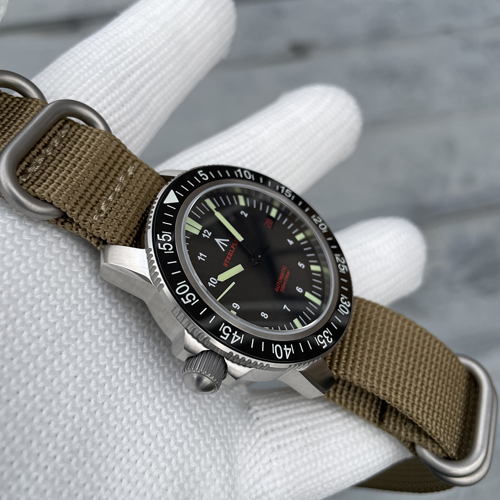 STEELFLIER SF783 NH35 Automatic Mechanical Dive Watch 200M Waterproof Super C3 Luminous 316L Stainless Steel