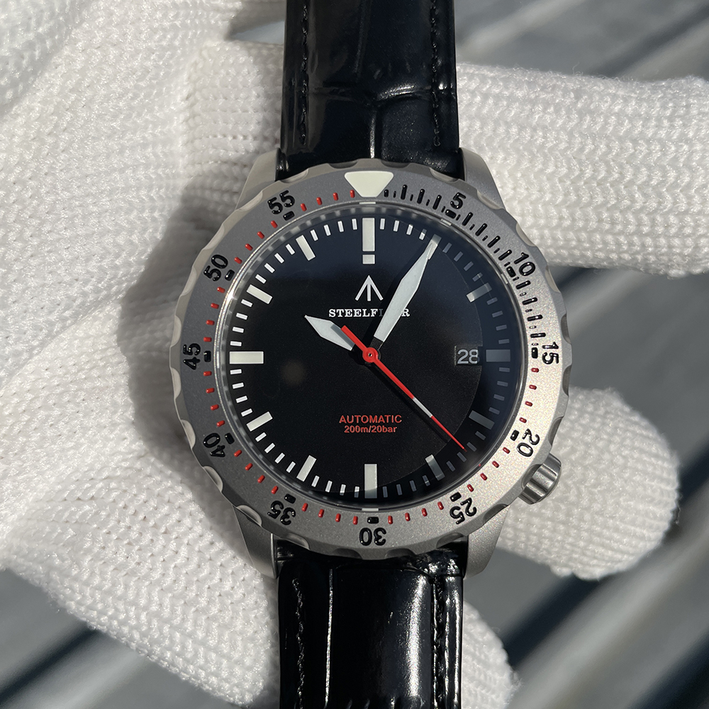 STEELFLIER Official SF755 NEW Luxury Mechanical Luminous Wristwatch NH35 Movt 200M Waterproof Stainless Steel Bezel Dive Watches