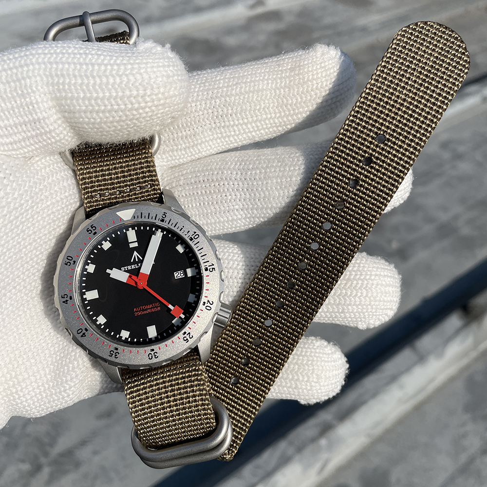 STEELFLIER Official SF752 Fashion Mechanical Wristwatch NH35 Movement Super BGW9 Luminous 20Bar Waterproof Luxury Dive Watches