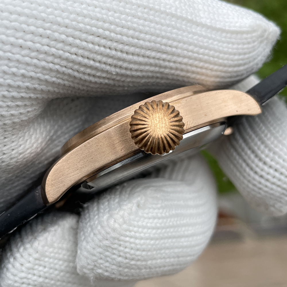 STEELFLIER SF740VS Swiss Super Luminous VH31 Movement Bronze Watch Synthetic Sapphire Mirror 200 Meters Waterproof Men's Watch