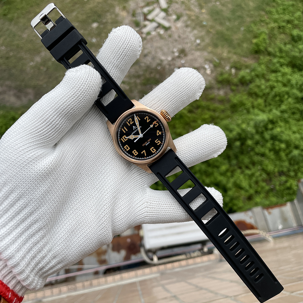 STEELFLIER SF740VS Swiss Super Luminous VH31 Movement Bronze Watch Synthetic Sapphire Mirror 200 Meters Waterproof Men's Watch