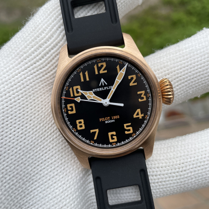 STEELFLIER SF740VS Swiss Super Luminous VH31 Movement Bronze Watch Synthetic Sapphire Mirror 200 Meters Waterproof Men's Watch