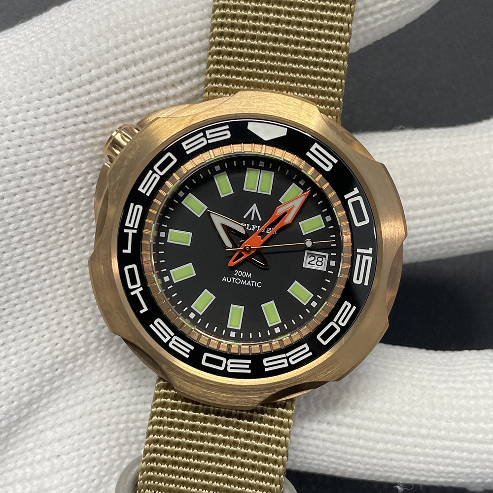 STEELFLIER Official SF762S Bronze Men Mechanical Watch Japan NH35 Movement Super Luminous 20Bar Waterproof Vintage Diver Wristwatch