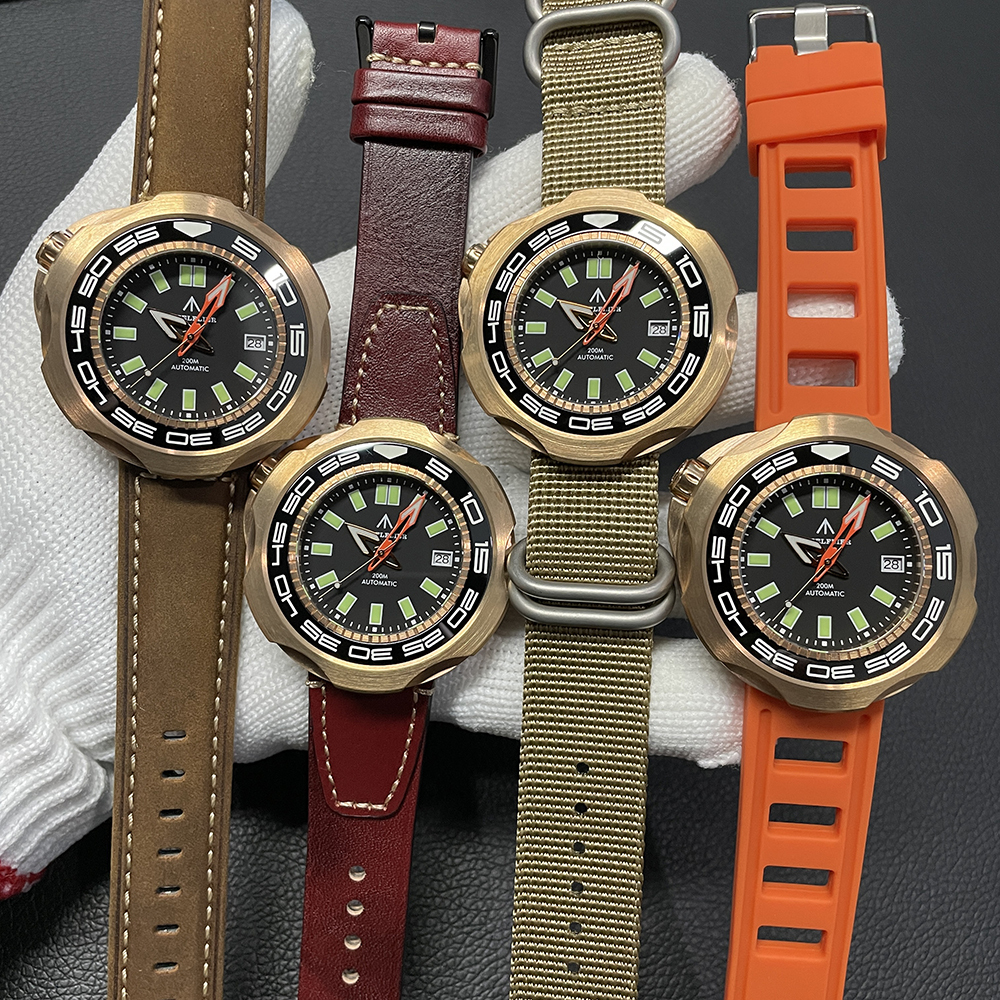 STEELFLIER Official SF762S Bronze Men Mechanical Watch Japan NH35 Movement Super Luminous 20Bar Waterproof Vintage Diver Wristwatch