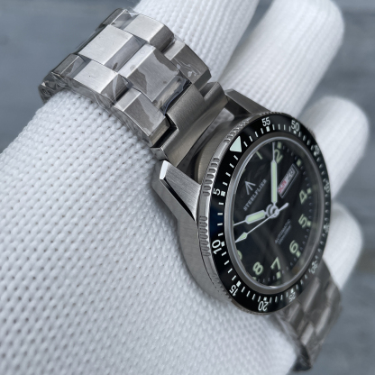 STEELFLIER Official SF787 Luxury Men Dive Watch Double Calendar NH36 Movement Super Luminous 200M Waterproof Mechanical Wristwatch