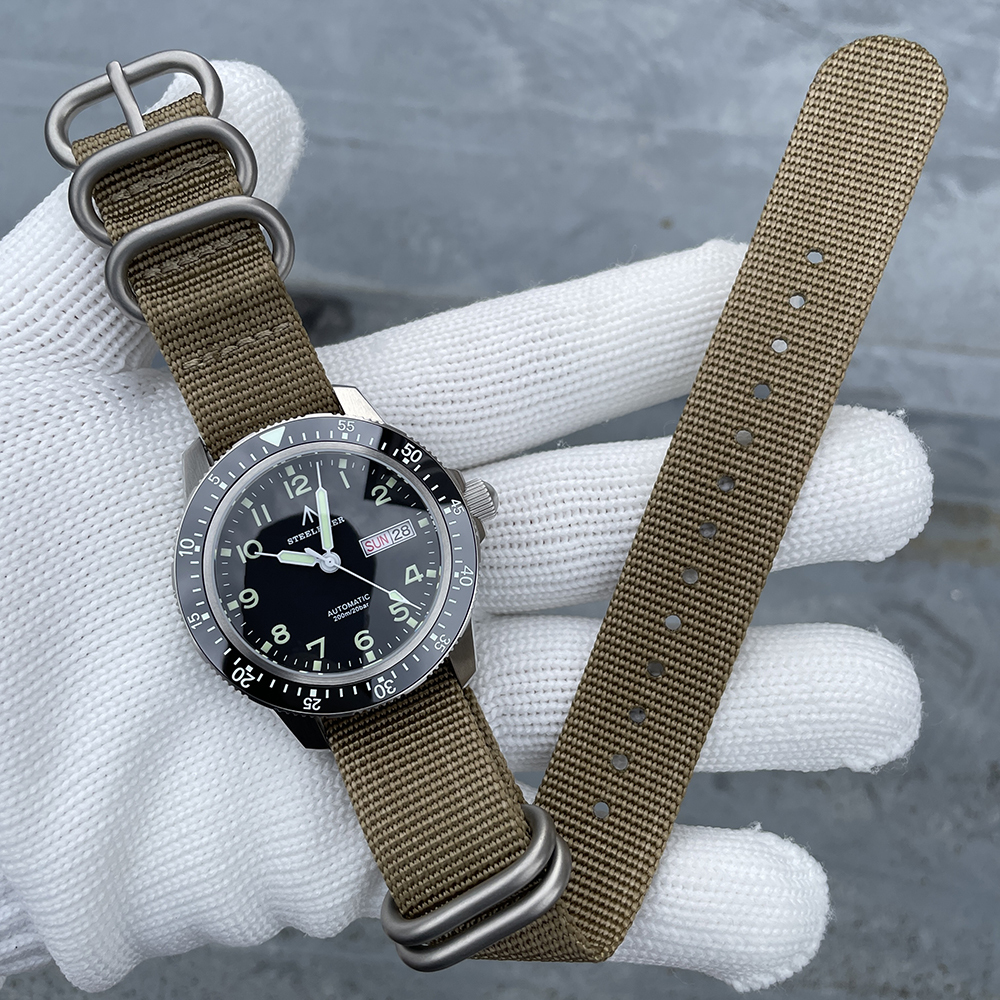 STEELFLIER Official SF787 Luxury Men Dive Watch Double Calendar NH36 Movement Super Luminous 200M Waterproof Mechanical Wristwatch