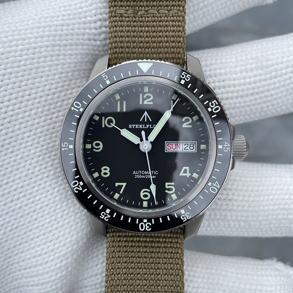 STEELFLIER Official SF787 Luxury Men Dive Watch Double Calendar NH36 Movement Super Luminous 200M Waterproof Mechanical Wristwatch