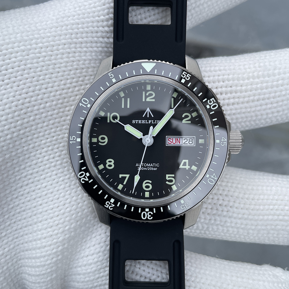 STEELFLIER Official SF787 Luxury Men Dive Watch Double Calendar NH36 Movement Super Luminous 200M Waterproof Mechanical Wristwatch