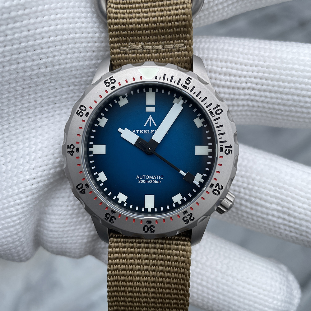 STEELFLIER SF755U Mechanical Wristwatches Sapphire Crystal NH35 Movement Super Luminous 20Bar Waterproof New Arrival Dive Watch