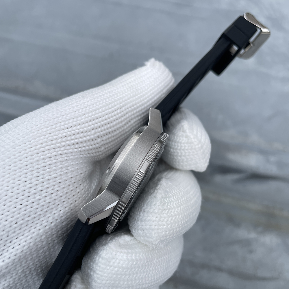 STEELFLIER Official SF787 Luxury Men Dive Watch Double Calendar NH36 Movement Super Luminous 200M Waterproof Mechanical Wristwatch