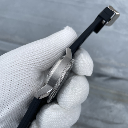 STEELFLIER Official SF787 Luxury Men Dive Watch Double Calendar NH36 Movement Super Luminous 200M Waterproof Mechanical Wristwatch