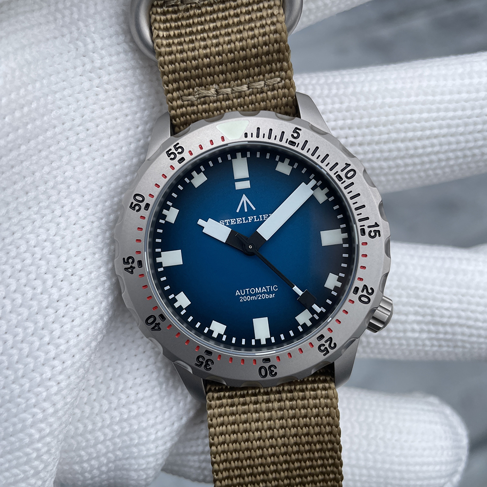 STEELFLIER SF755U Mechanical Wristwatches Sapphire Crystal NH35 Movement Super Luminous 20Bar Waterproof New Arrival Dive Watch