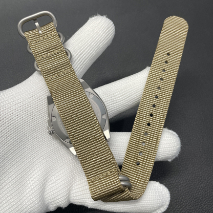 STEELFLIER Official SF726 Luxury Quartz Wristwatch Super Luminous VH31 Mute Movement 20Bar Waterproof Fashion Dive White Watch