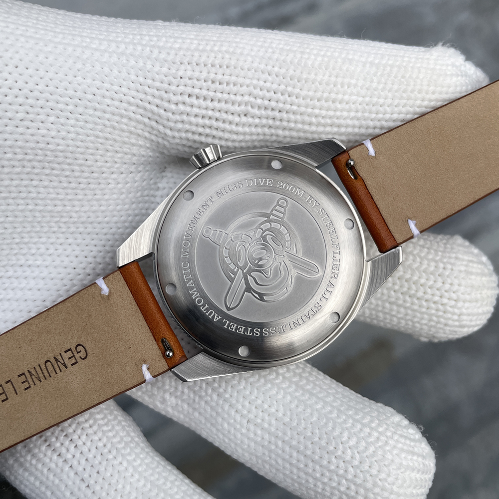 STEELFLIER Official SF751 White Dial Men's Luxury Mechanical Wristwatch NH35 Automatic Movement Super Luminous 20Bar Waterproof Classic Dive Watch