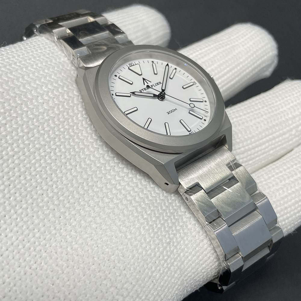STEELFLIER Official SF726 Luxury Quartz Wristwatch Super Luminous VH31 Mute Movement 20Bar Waterproof Fashion Dive White Watch