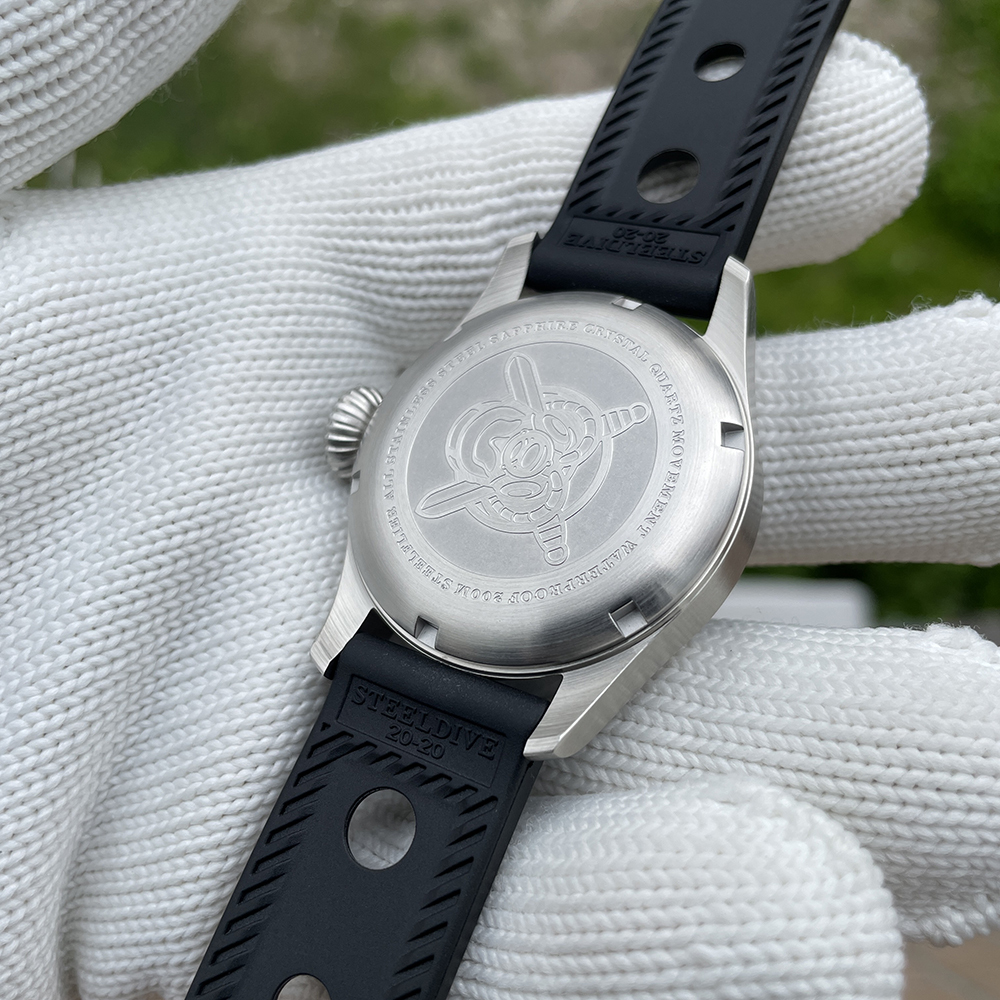 STEELFLIER Official SF746 Luxury Quartz Wristwatch Swiss Luminous VH60 Mute Movement 20Bar Waterproof Multi-time Zone Watches