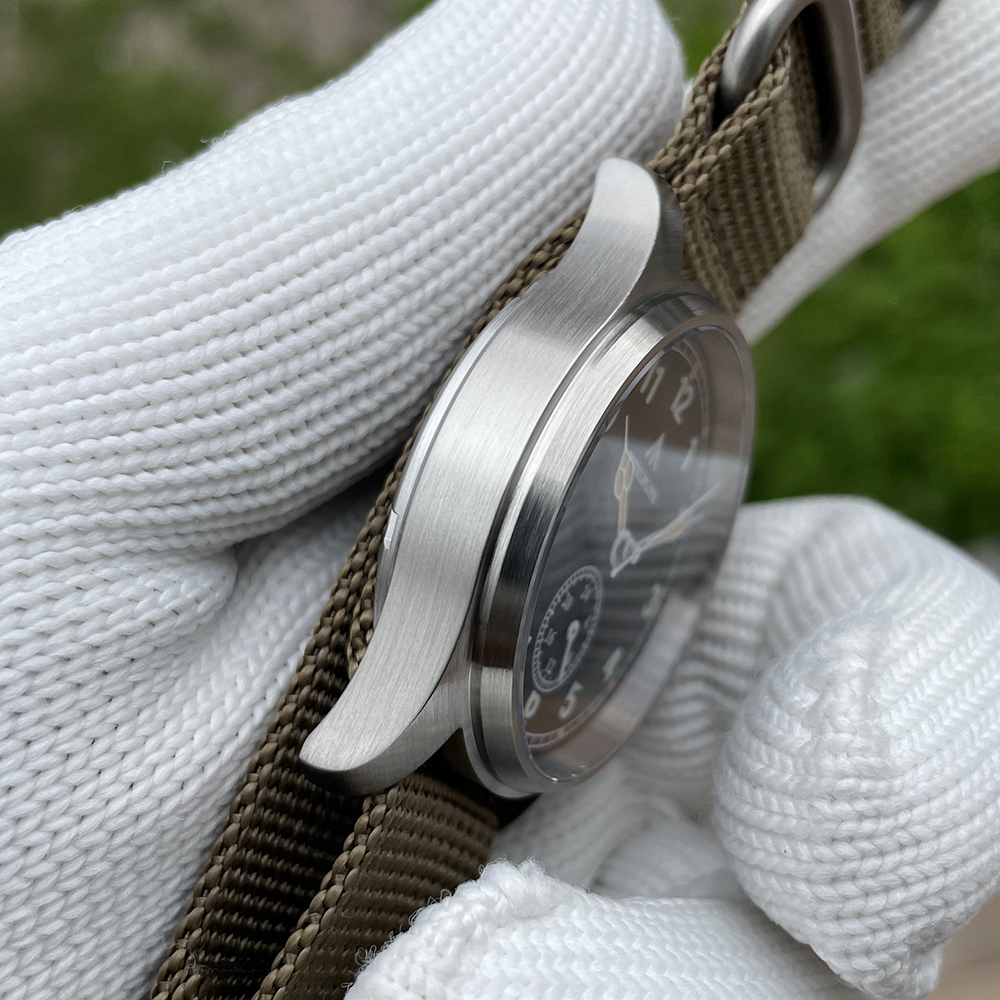 STEELFLIER Official SF746 Luxury Quartz Wristwatch Swiss Luminous VH60 Mute Movement 20Bar Waterproof Multi-time Zone Watches