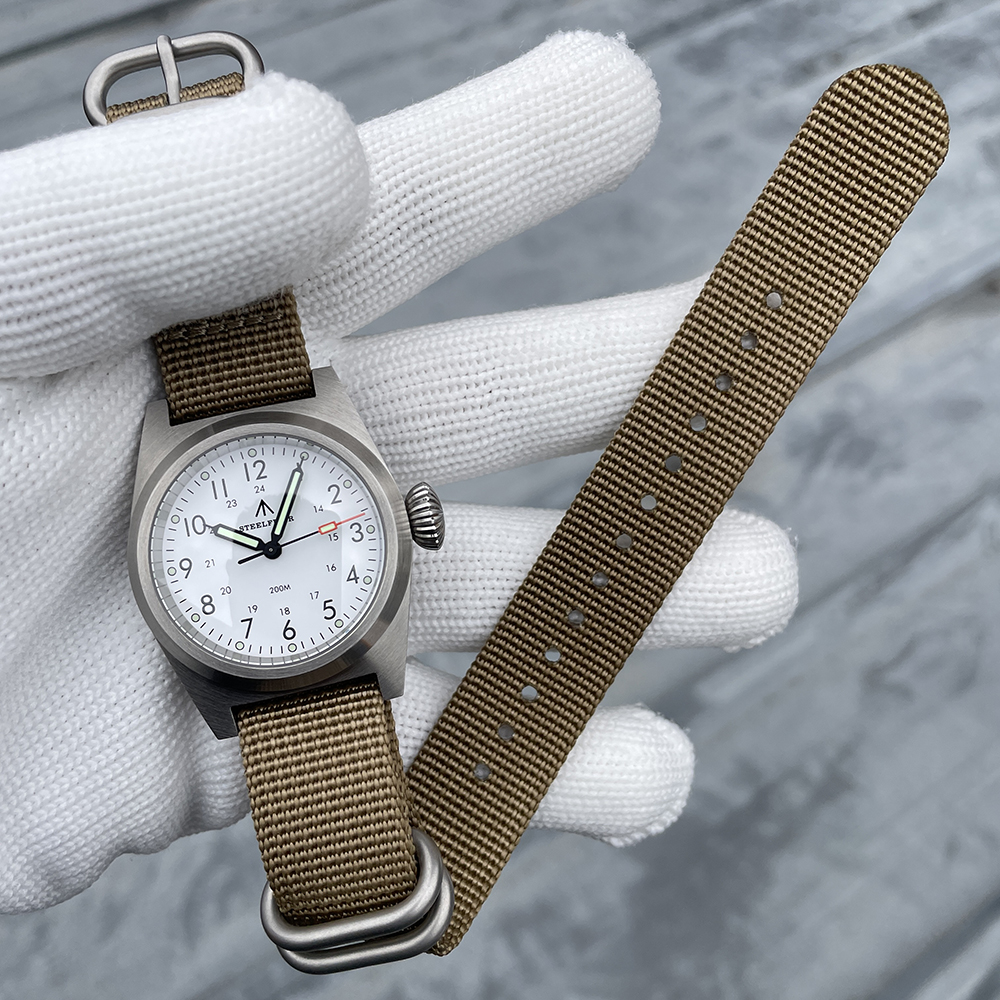 STEELFLIER Official SF744T Men Quartz Watch VH31 Mute Movement 200M Waterproof Super Luminous Business Fashion Watches For Male