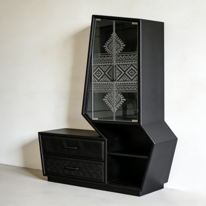 Többrétegű tárolószekrény