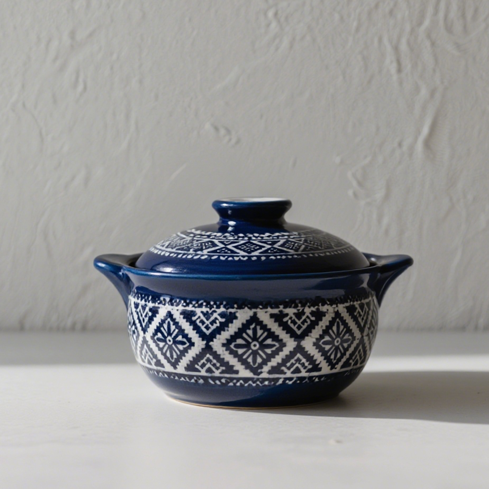 Garnek żaroodporny z pokrywką 