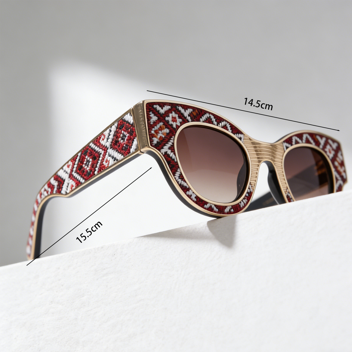  Modne okulary przeciwsłoneczne 