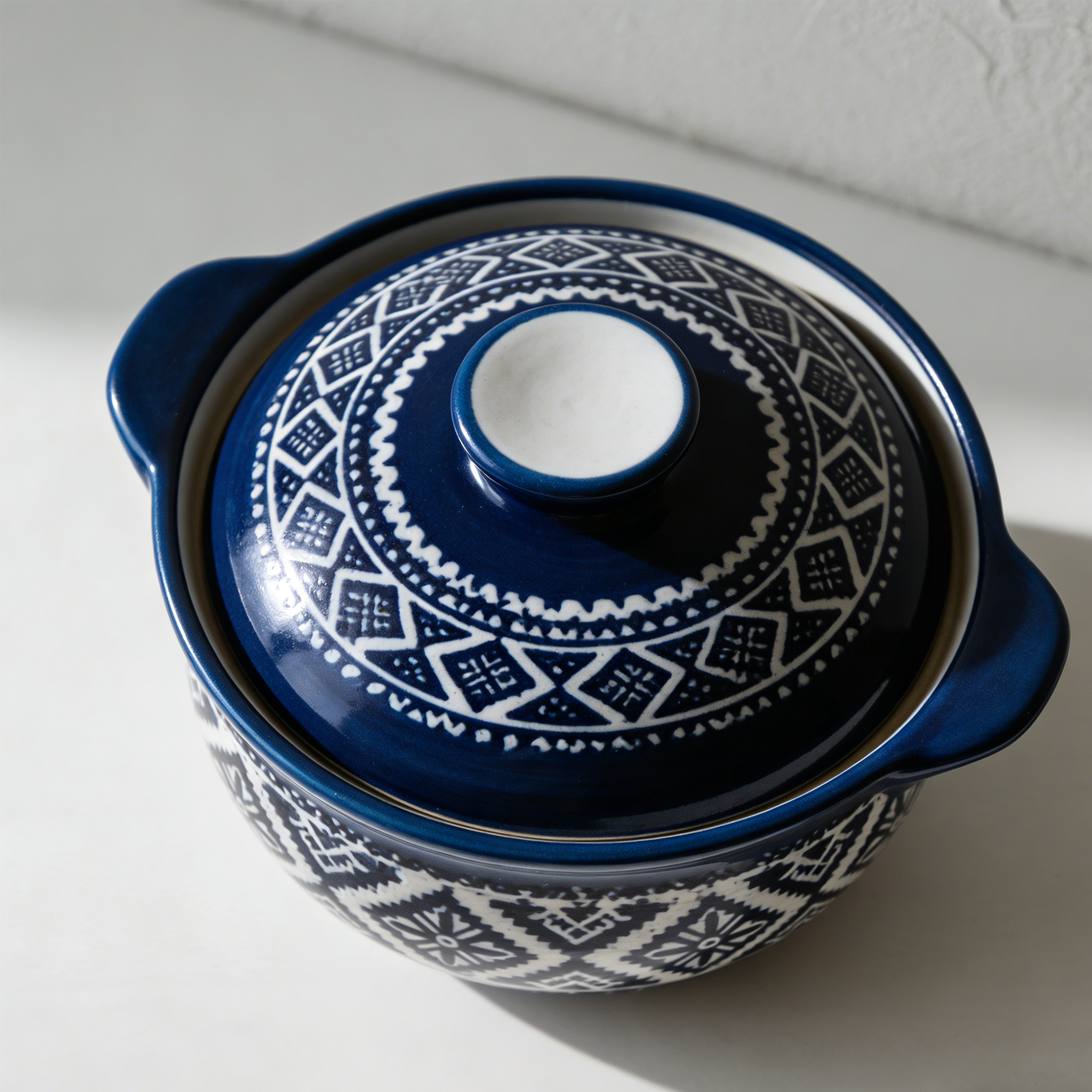 Garnek żaroodporny z pokrywką 