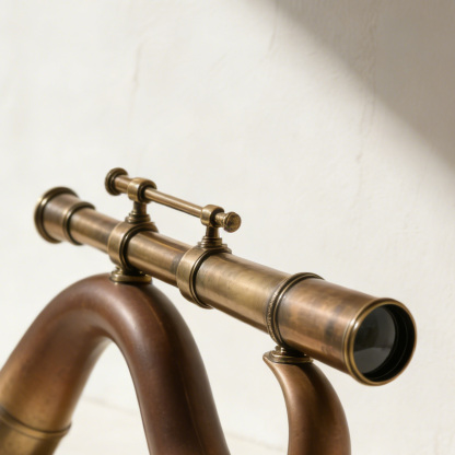 Antik stílusú teleszkóp dekoráció