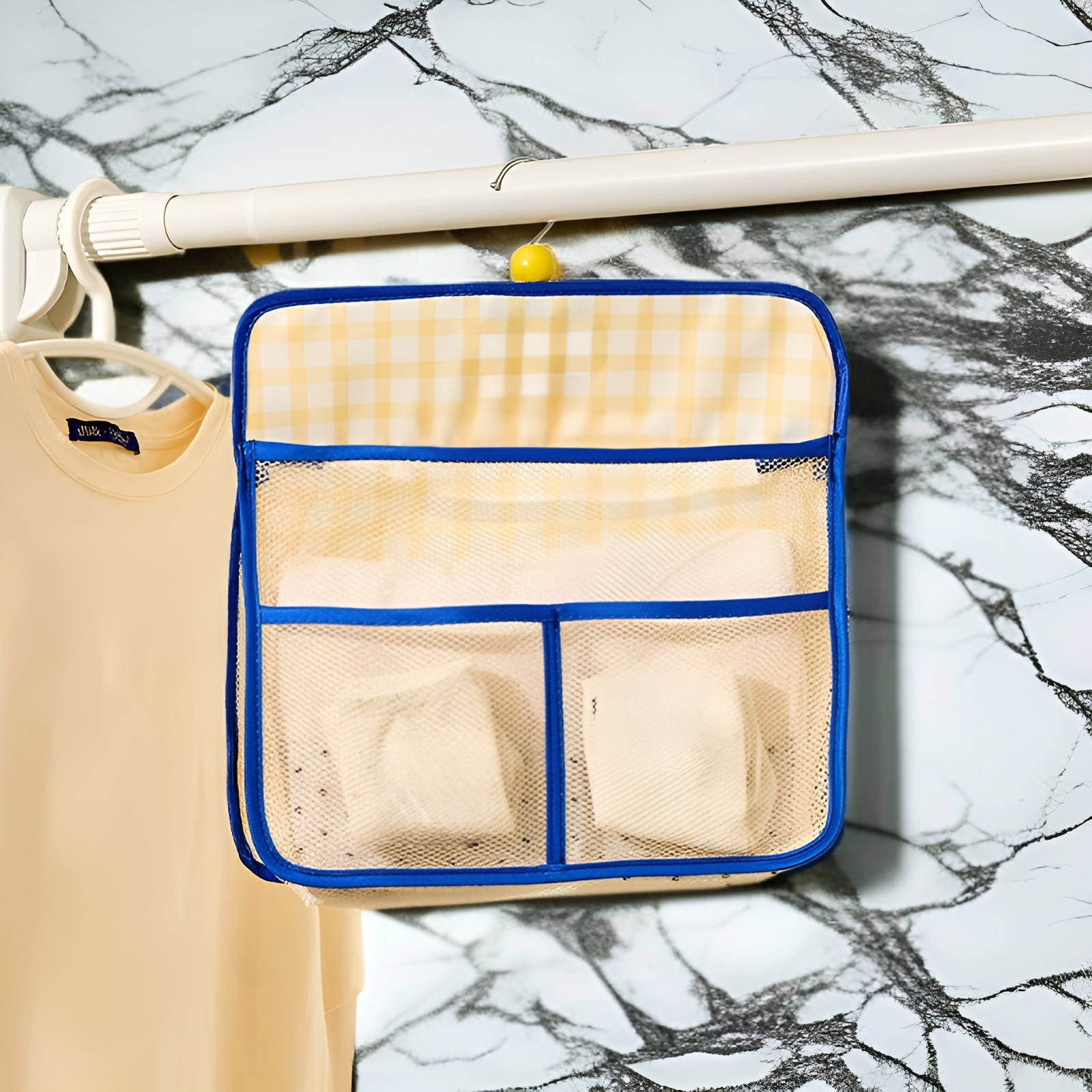 Torba na drobiazgi i bieliznę do zawieszenia