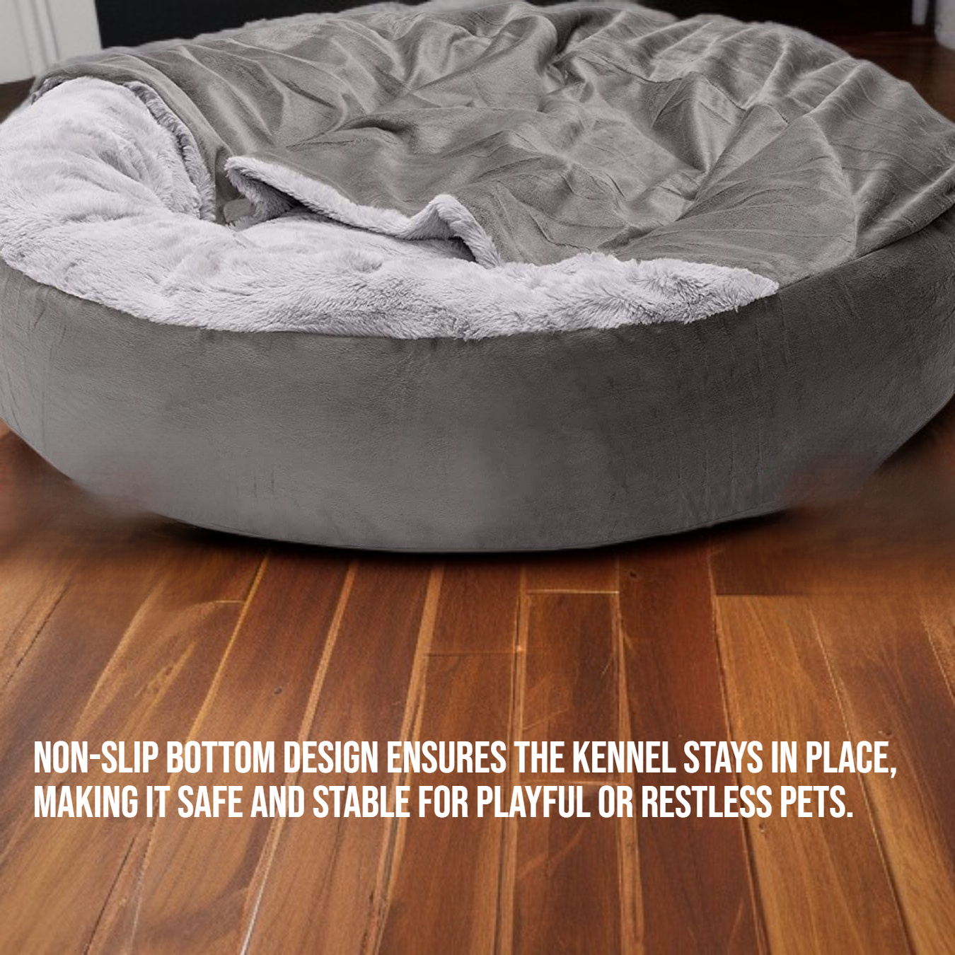 Winter semi-enclosed dog kennel for warmth