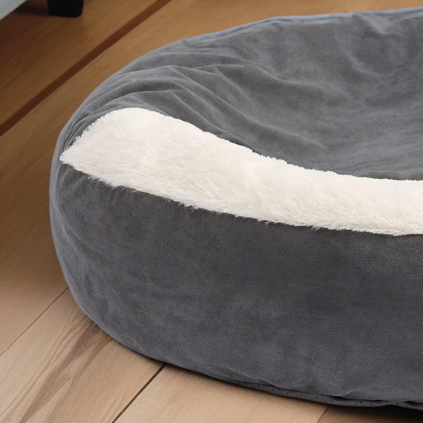 Winter Semi-Enclosed Dog Kennel