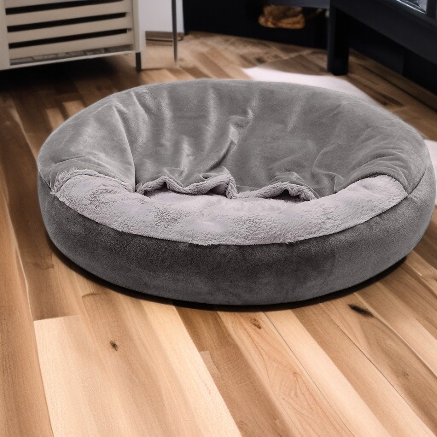 Semi-enclosed design dog kennel for privacy