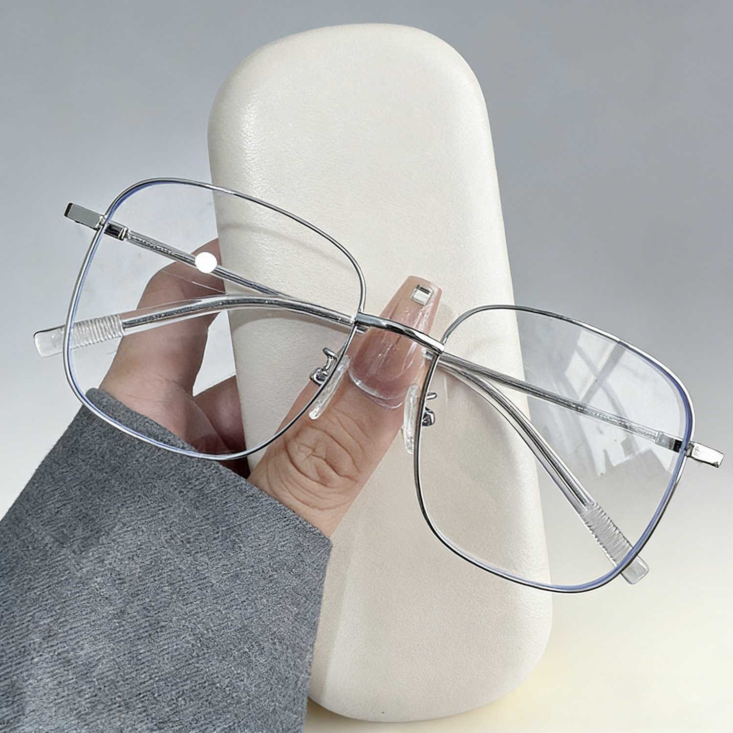 Trendy unisex large frame myopia glasses on display