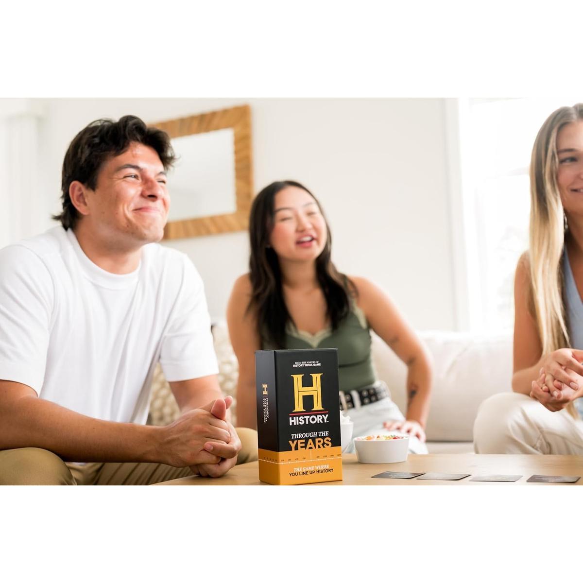History Channel Co-branded 2-in-1 Card Board Game, an All-age General Knowledge Trivia Game, a Must-have for Family Gatherings & Friends' Parties