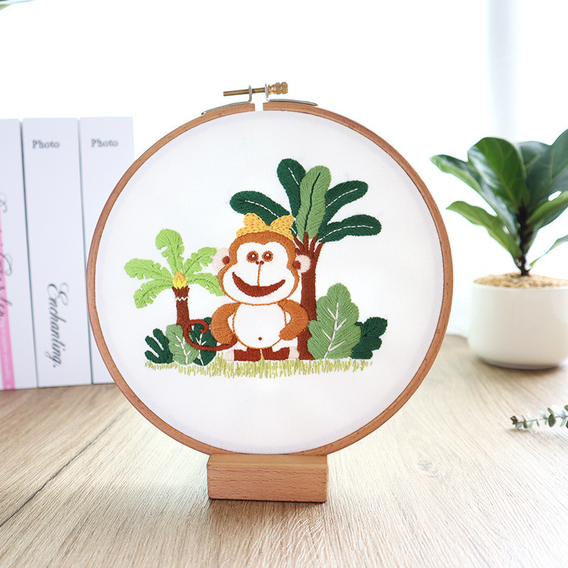 DIY Embroidery Kit — Cartoon Animal Designs, Multiple Styles Available.Includes Wooden Frame and Complete Set of Tools, Perfect Valentine’s Day Gift, Plus Free Embroidery Tutorials