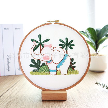 DIY Embroidery Kit — Cartoon Animal Designs, Multiple Styles Available.Includes Wooden Frame and Complete Set of Tools, Perfect Valentine’s Day Gift, Plus Free Embroidery Tutorials