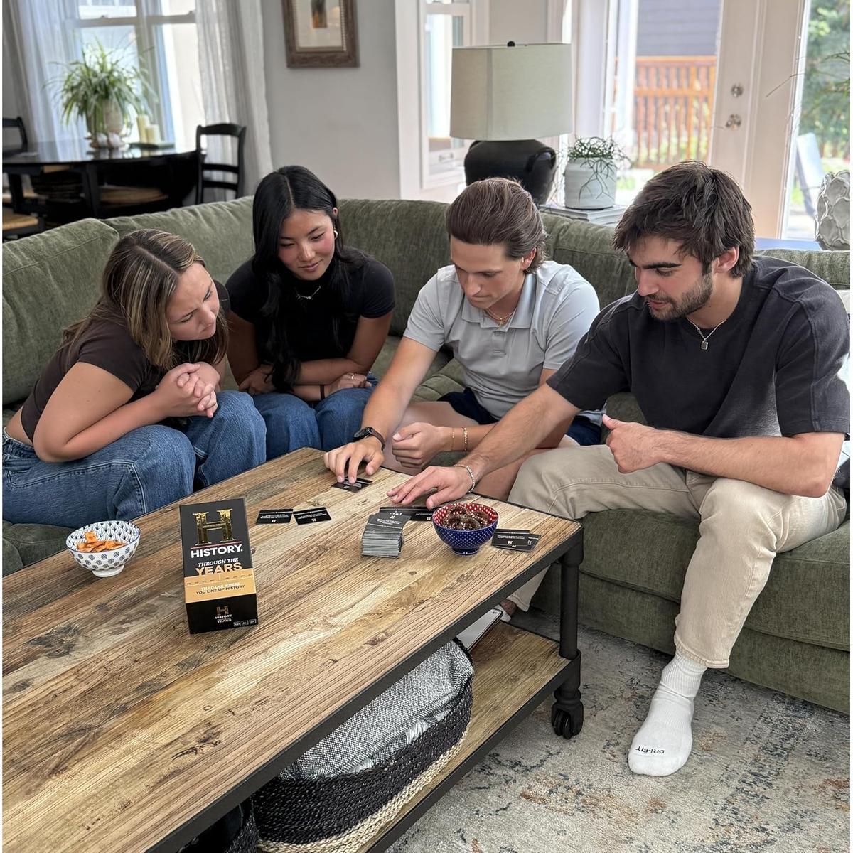 History Channel Co-branded 2-in-1 Card Board Game, an All-age General Knowledge Trivia Game, a Must-have for Family Gatherings & Friends' Parties