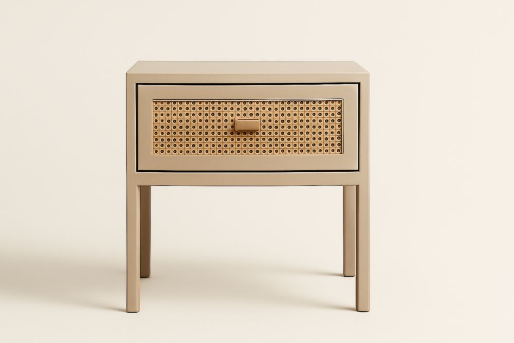 Comodino in legno massello e rattan beige con cassetto