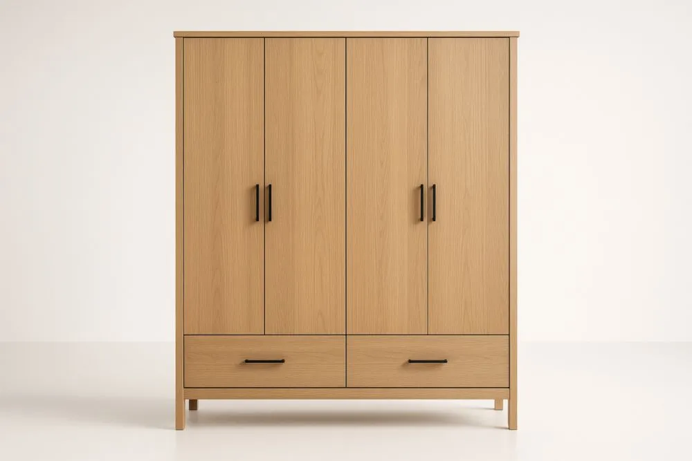 Armadio e appendiabiti