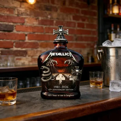 🔥Last Day 50% OFF -🥂The Metal Gods 1981-2026 45th Anniversary Whisky Bottle