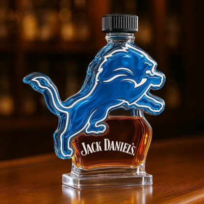 Detroit Lions Custom Whiskey Bottle - Combining Sporty Spirit with the Elegance of Whisky