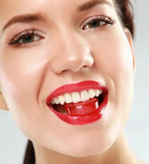 【Hordozható fogsor tokot tartalmaz】 Fogsorok, amelyek visszaadják mosolyát