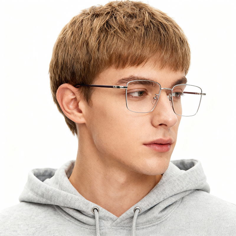 Lightweight metal commuter style