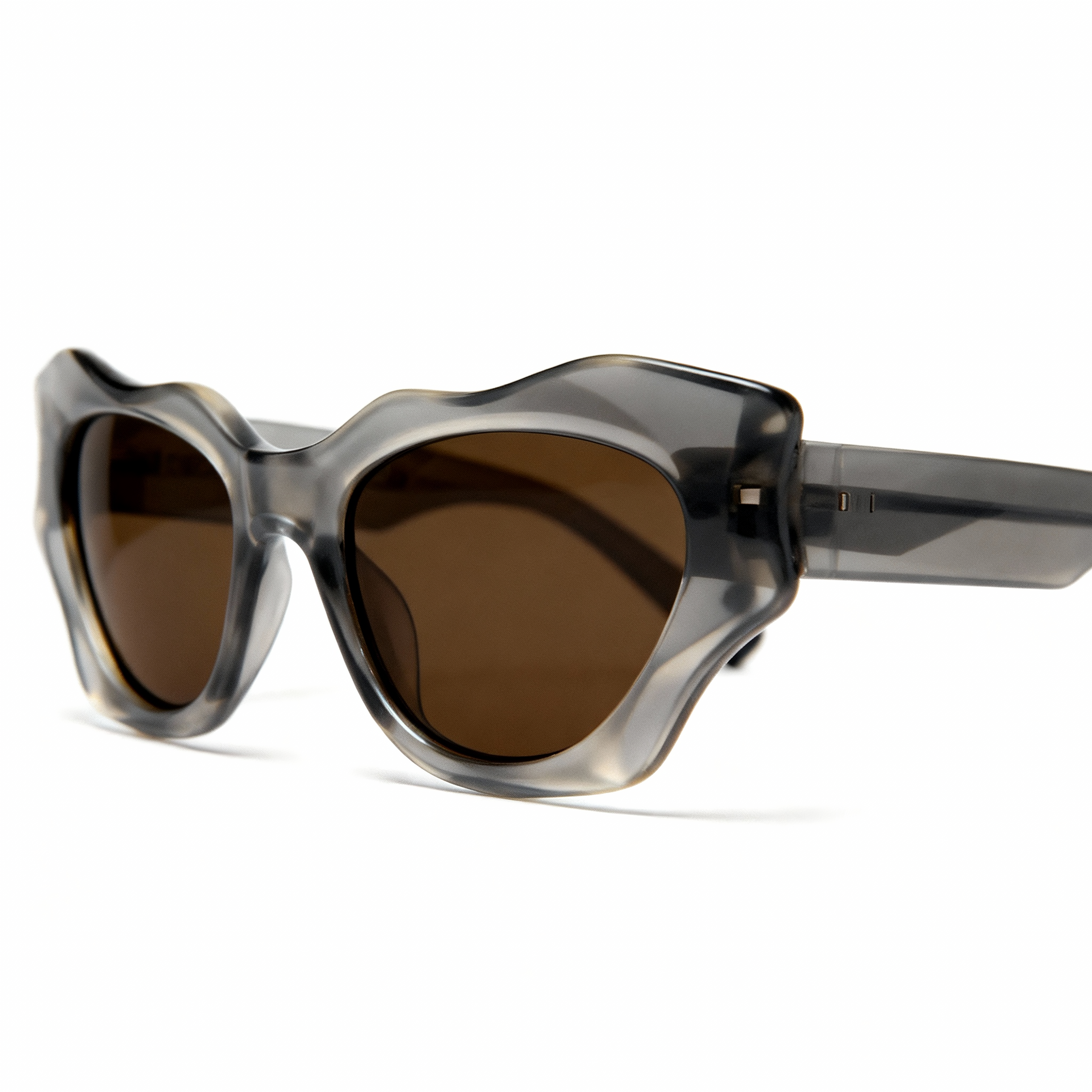 Natural organic form sunglasses